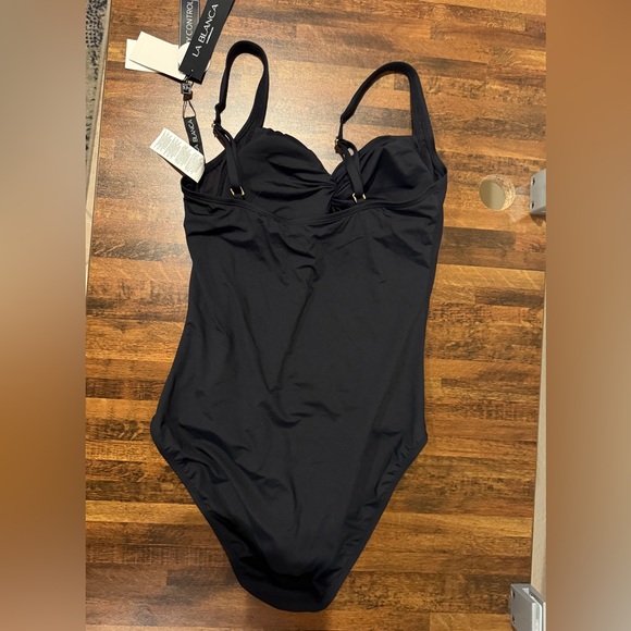 La Blanca Women's Black Island Goddess Twist Mio One-Piece Swimsuit Size 14 - Picture 5 of 7